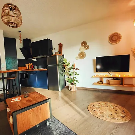 And Bubbles Location Avec Jaccuzi Apartment